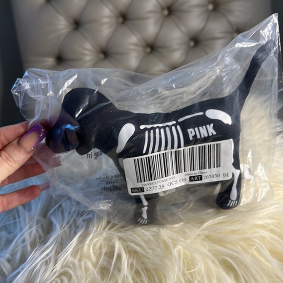 🐶NWT Pink by Victoria’s Secret Mini Skeleton Black & White Dog 🐶 - Picture 6 of 9